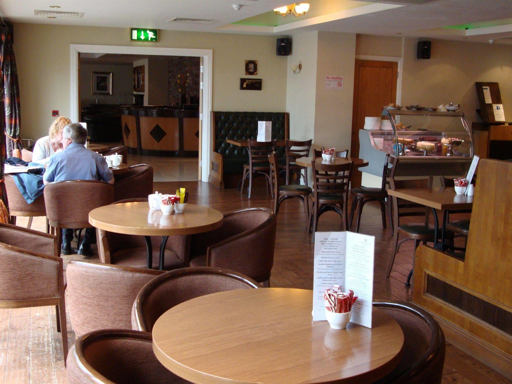 Ard Ri House Hotel Tuam Extérieur photo