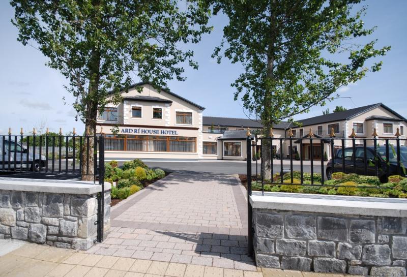 Ard Ri House Hotel Tuam Extérieur photo